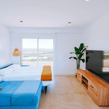 Premium Con 5 Piscinas Barbacoa Tenis Frontenis * Mareny Blau